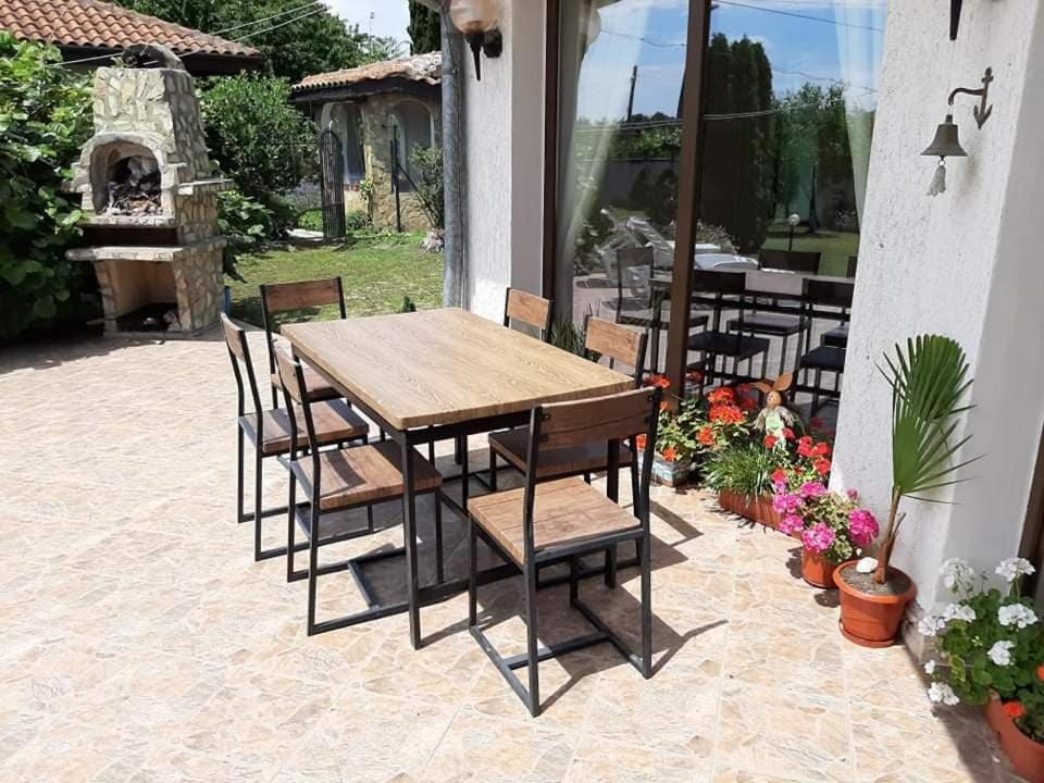 Guesthouse Oasis-שבלה מראה חיצוני תמונה