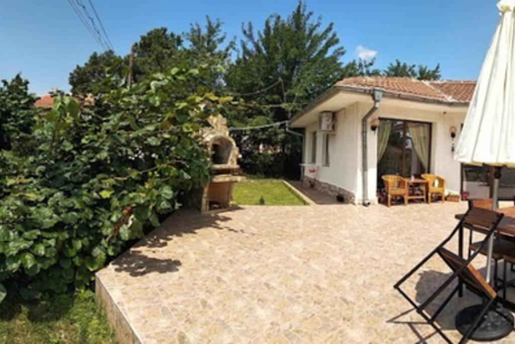 Guesthouse Oasis-שבלה מראה חיצוני תמונה